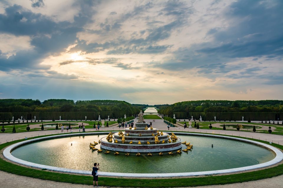 Versailles,,France,-,August,27,,2019,:,Tourists,Visiting,Latona